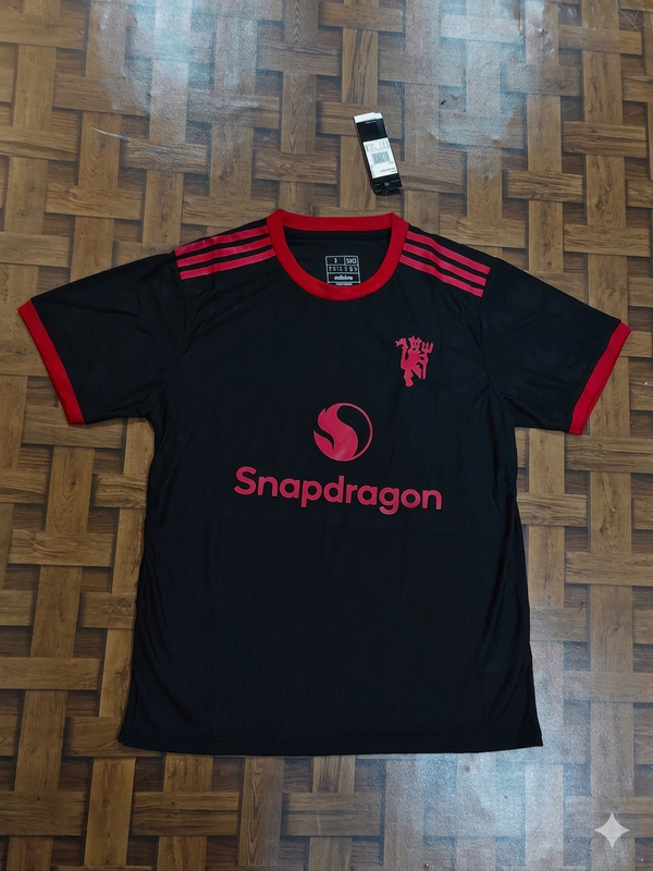 MAN UTD BLACK SPECIAL EDITION PLAYER VERSION 2025/26